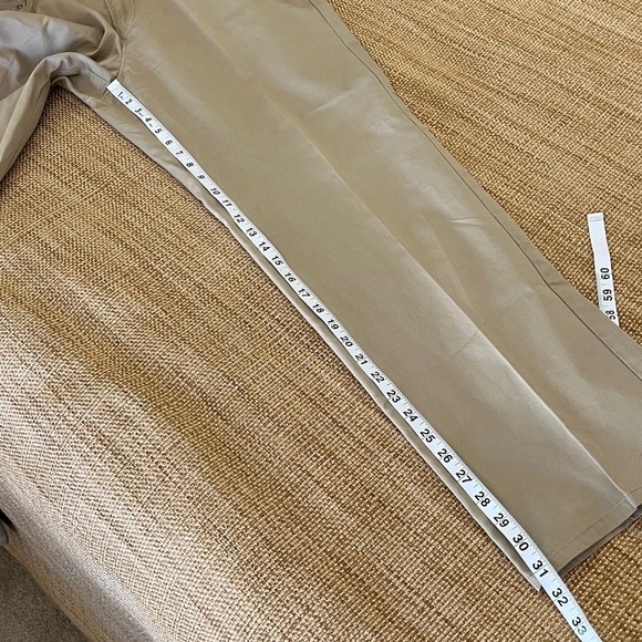 Tommy Bahama Men’s Chino Pants Size 34 - Picture 10 of 10